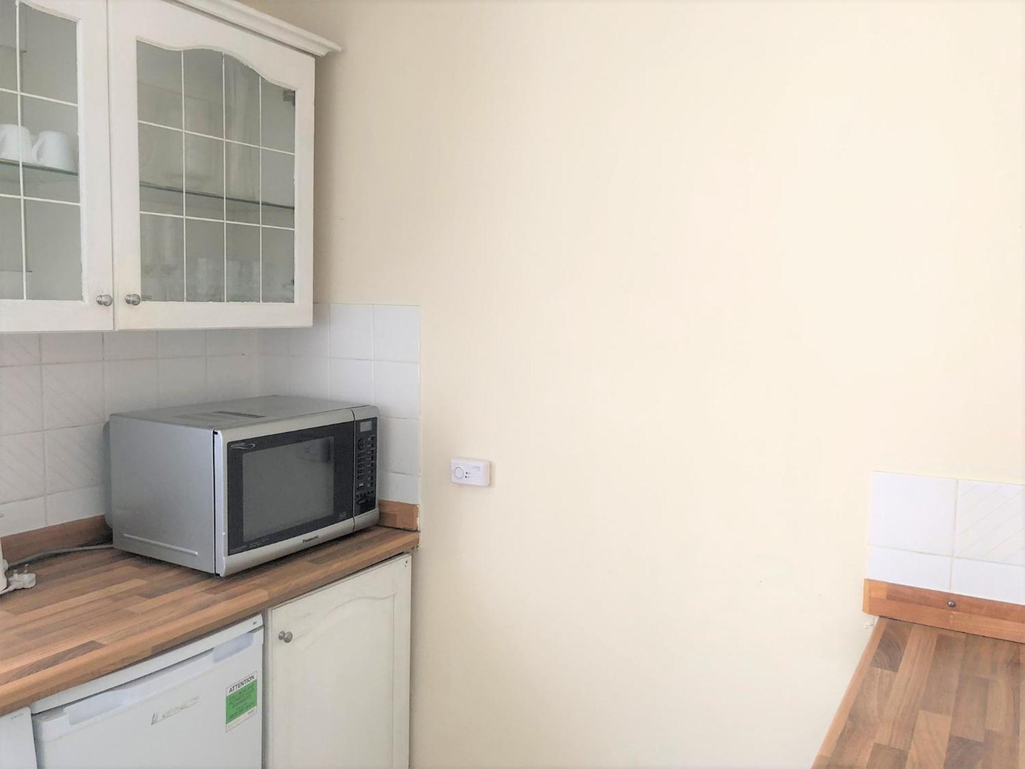 Spacious West London 2 Bedroom Apartment Dış mekan fotoğraf