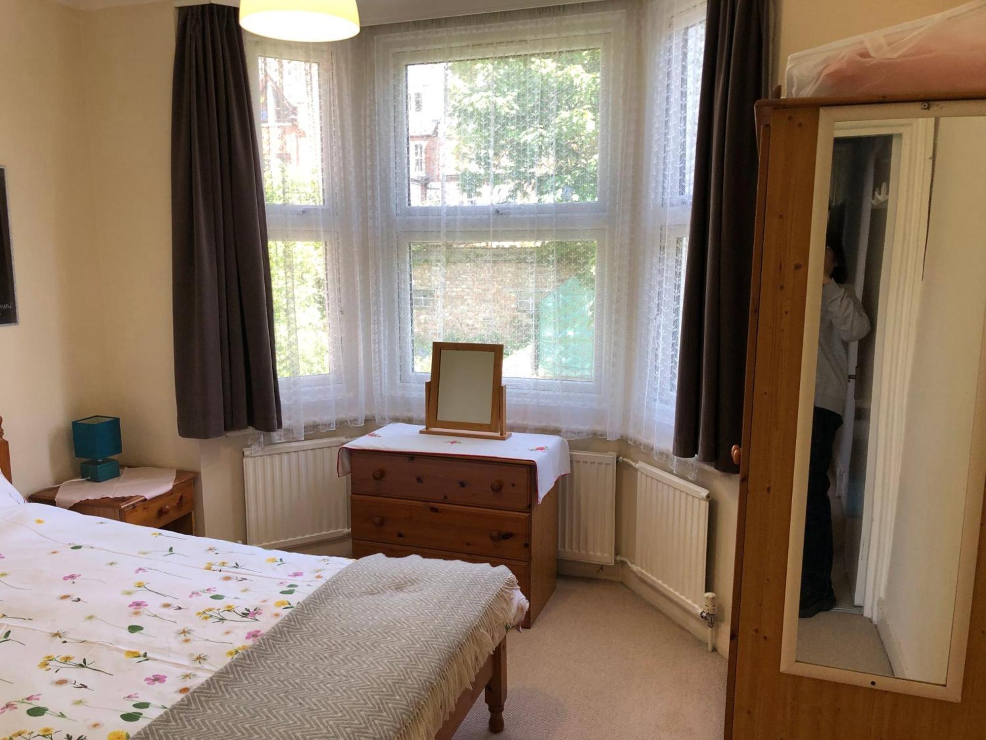 Spacious West London 2 Bedroom Apartment Dış mekan fotoğraf