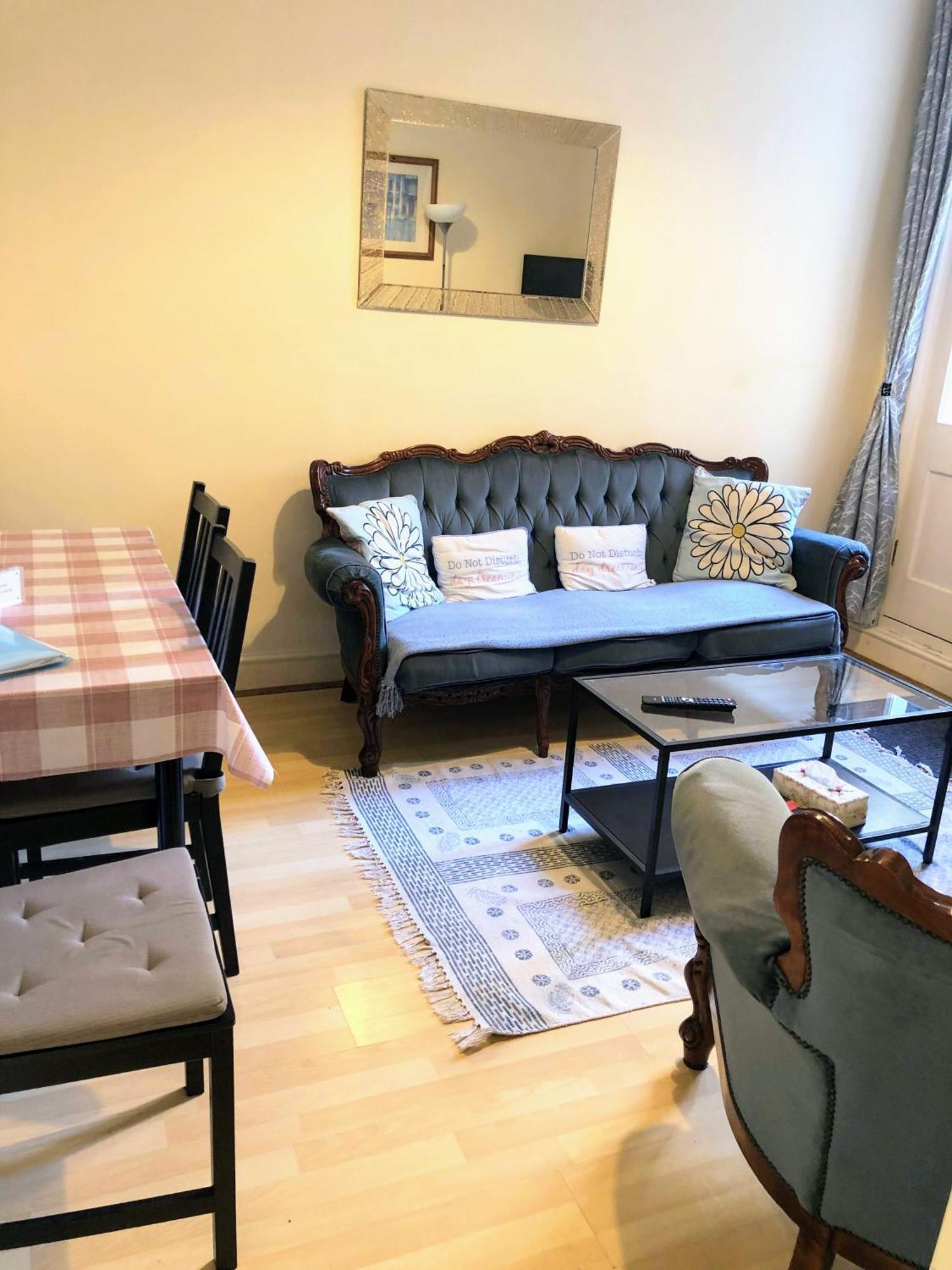 Spacious West London 2 Bedroom Apartment Dış mekan fotoğraf